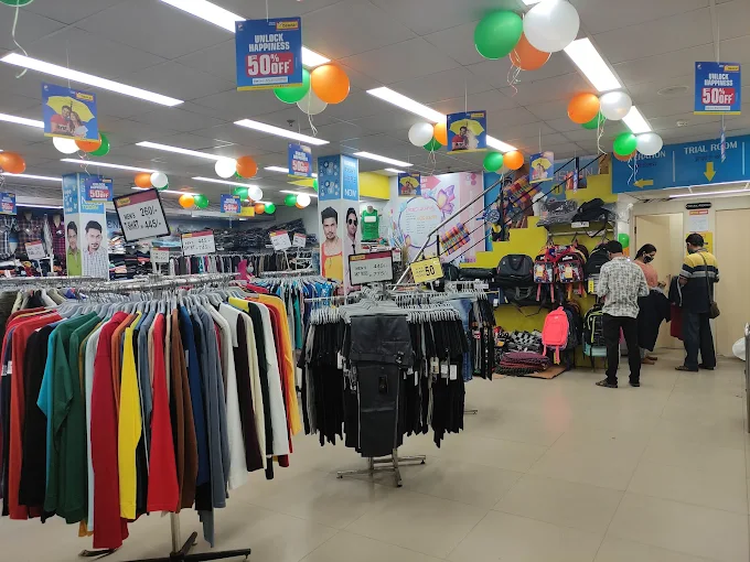 M Baazar