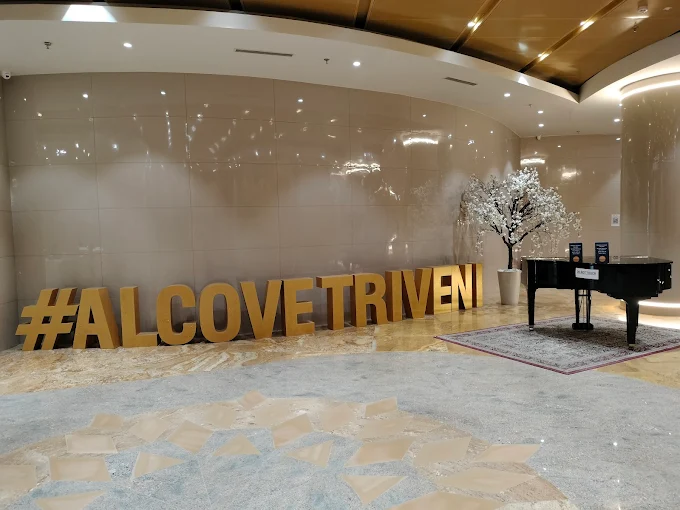 Alcove Triveni Mall